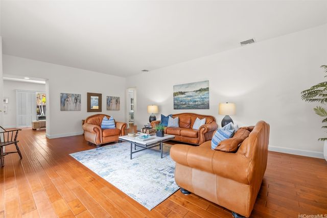 1016 Koko Uka Place, Honolulu, HI 96825
