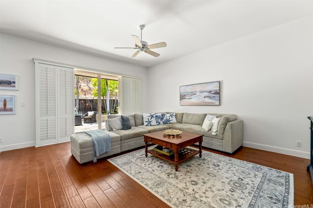 1016 Koko Uka Place, Honolulu, HI 96825