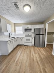 137 County Road 3431, Cleveland, TX 77327