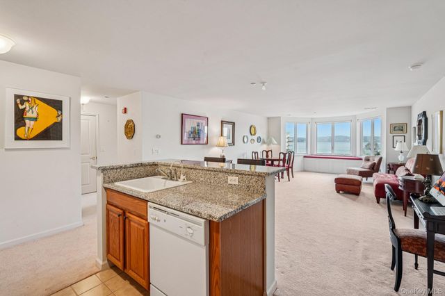 1316 Round Pointe Drive 1316, Haverstraw, NY 10927