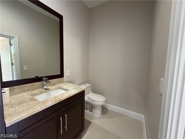 2633 NW 24th ST, Cape Coral, FL 33993