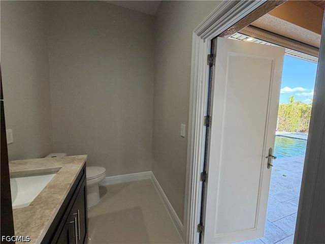 2633 NW 24th ST, Cape Coral, FL 33993