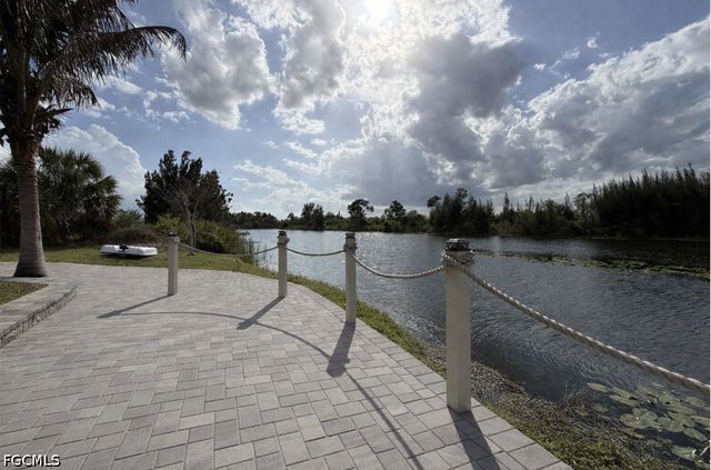 2633 NW 24th ST, Cape Coral, FL 33993