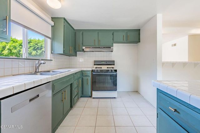 1421 Lowery Street, Simi Valley, CA 93065