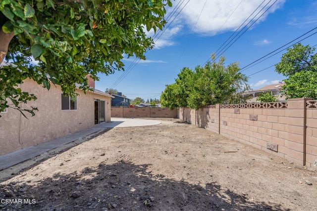 1421 Lowery Street, Simi Valley, CA 93065