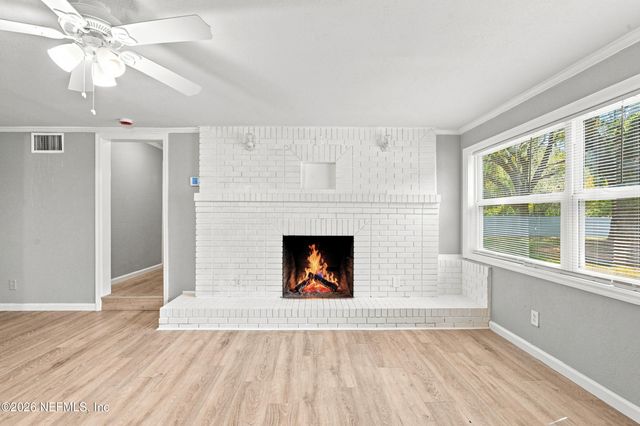 3261 TIGER HOLE Road, Jacksonville, FL 32216