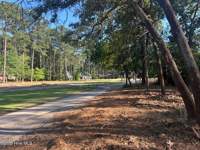 182 National Drive, Pinehurst, NC 28374