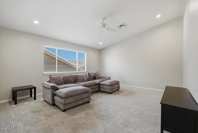 3136 E BROOKWOOD Court, Phoenix, AZ 85048