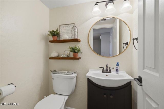 3136 E BROOKWOOD Court, Phoenix, AZ 85048