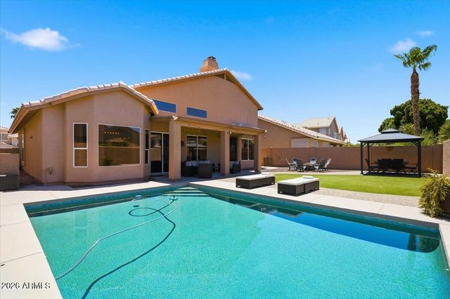 3136 E BROOKWOOD Court, Phoenix, AZ 85048