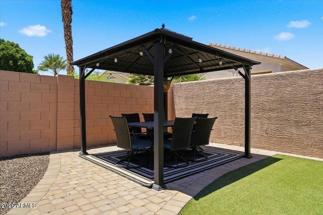 3136 E BROOKWOOD Court, Phoenix, AZ 85048