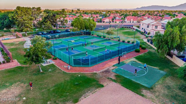 3136 E BROOKWOOD Court, Phoenix, AZ 85048