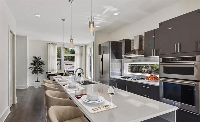 53 Reynolds Square Lane, Atlanta, GA 30307