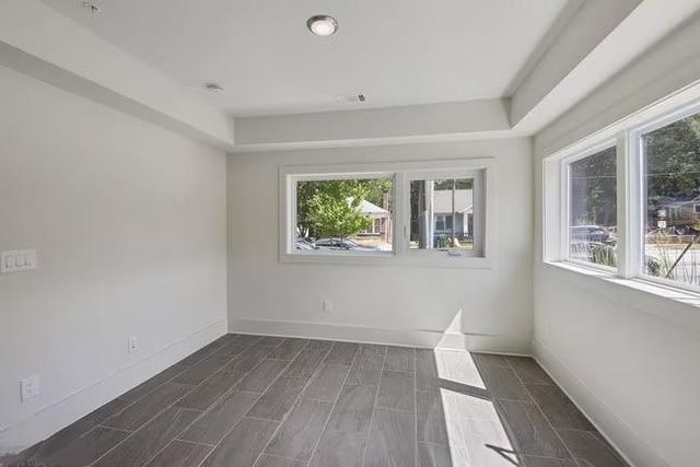 53 Reynolds Square Lane, Atlanta, GA 30307