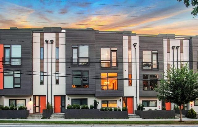 53 Reynolds Square Lane, Atlanta, GA 30307