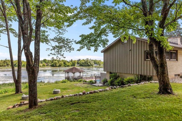 W8255 BUTTERCUP COURT, Wautoma, WI 54960