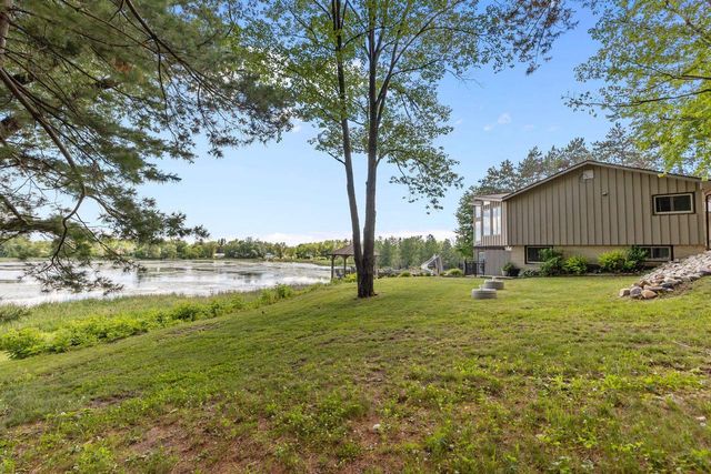 W8255 BUTTERCUP COURT, Wautoma, WI 54960
