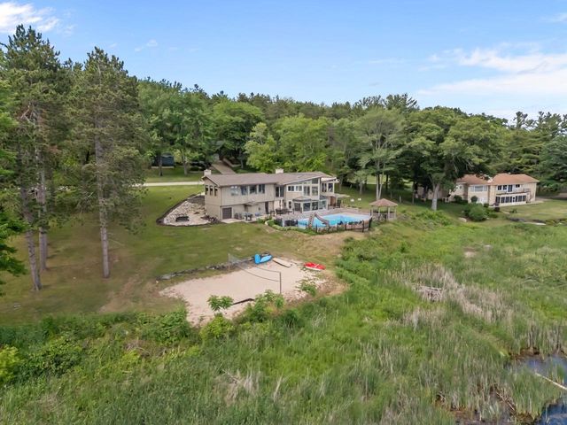 W8255 BUTTERCUP COURT, Wautoma, WI 54960