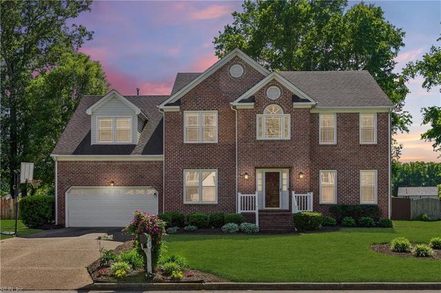 122 Rockmor LN, Yorktown, VA 23693