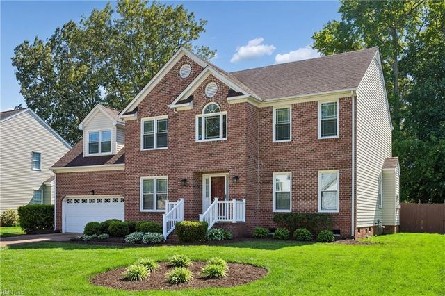 122 Rockmor LN, Yorktown, VA 23693