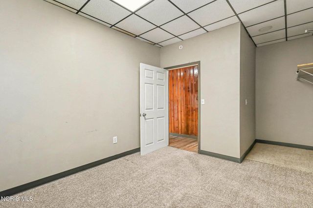 702 E Broadway Street, Toledo, OH 43605