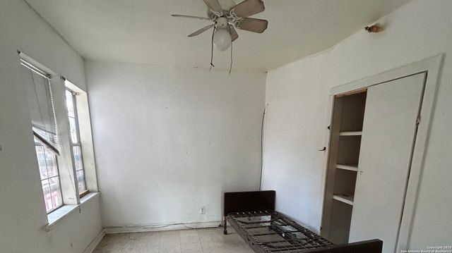 903 West Craig Pl, San Antonio, TX 78201