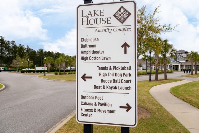 104 Waves Place, Summerville, SC 29486