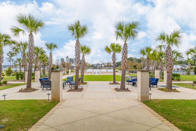 104 Waves Place, Summerville, SC 29486