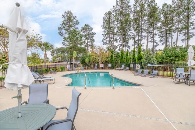 104 Waves Place, Summerville, SC 29486