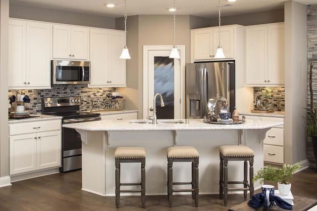 6189 157th Street N, Hugo, MN 55038