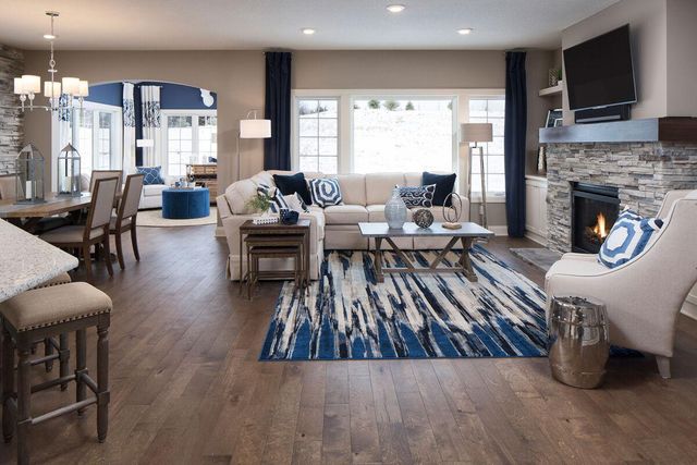 6189 157th Street N, Hugo, MN 55038