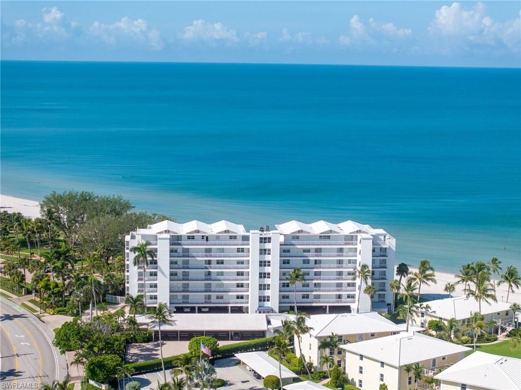 2121 Gulf Shore BLVD N # 305, Naples, FL 34102