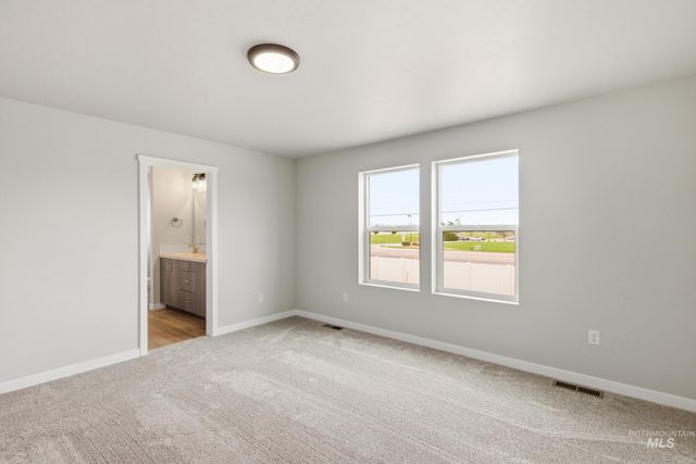 2367 W Fallon Lp, Nampa, ID 83651