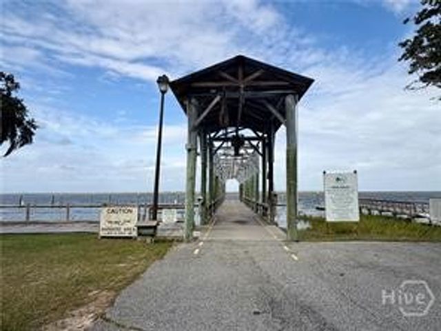 1140 Winterberry Drive NE, Townsend, GA 31331