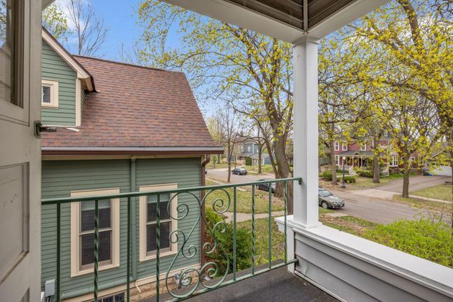 11 Ludlow Avenue, Saint Paul, MN 55108