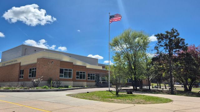 11 Ludlow Avenue, Saint Paul, MN 55108