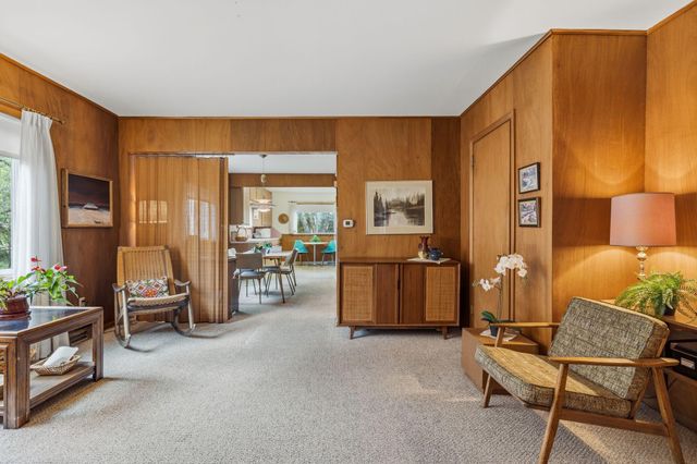 11 Ludlow Avenue, Saint Paul, MN 55108