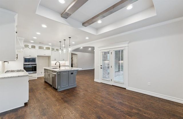 4009 Stone Hollow Lane, Edmond, OK 73034