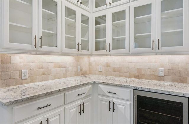 4009 Stone Hollow Lane, Edmond, OK 73034