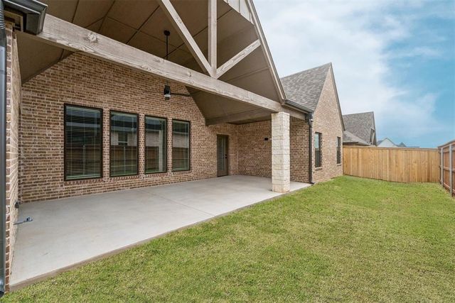 4009 Stone Hollow Lane, Edmond, OK 73034
