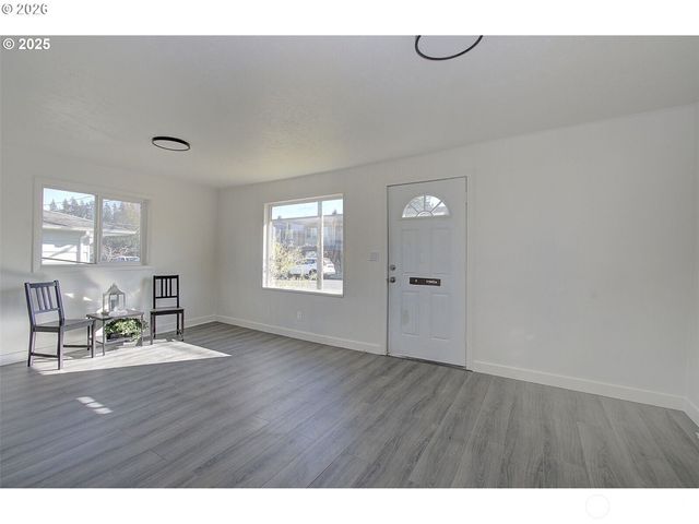 105 redpath Street, Kelso, WA 98675