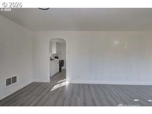 105 redpath Street, Kelso, WA 98675
