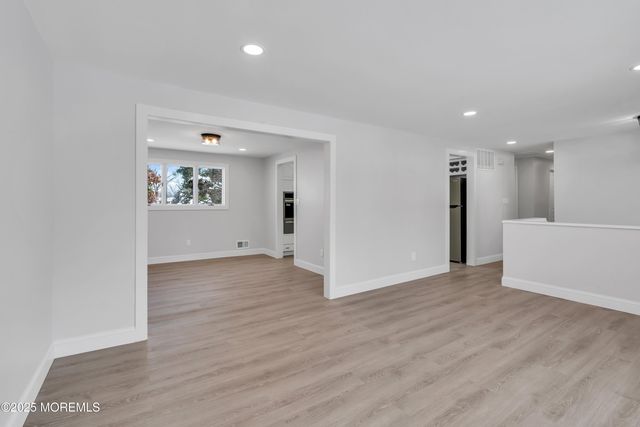 1 Drexel Court, Toms River, NJ 08753