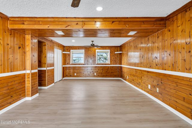 1 Drexel Court, Toms River, NJ 08753