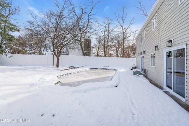 1 Drexel Court, Toms River, NJ 08753