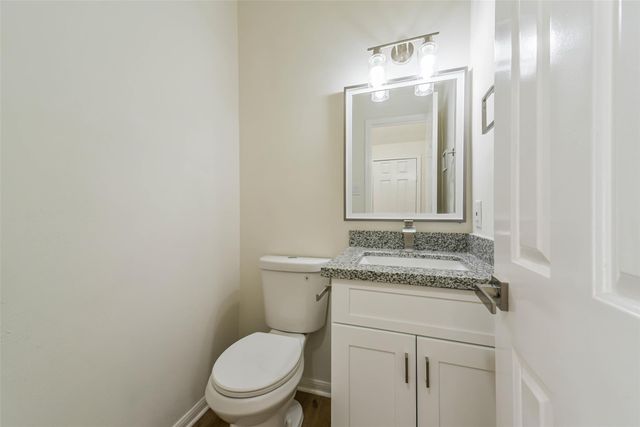 736 Country Place Drive A, Houston, TX 77079