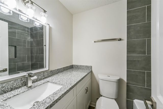 736 Country Place Drive A, Houston, TX 77079