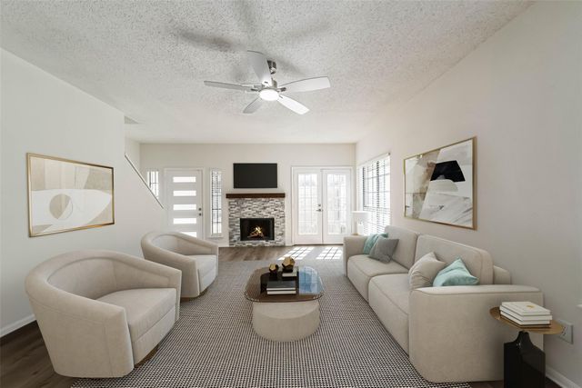 736 Country Place Drive A, Houston, TX 77079