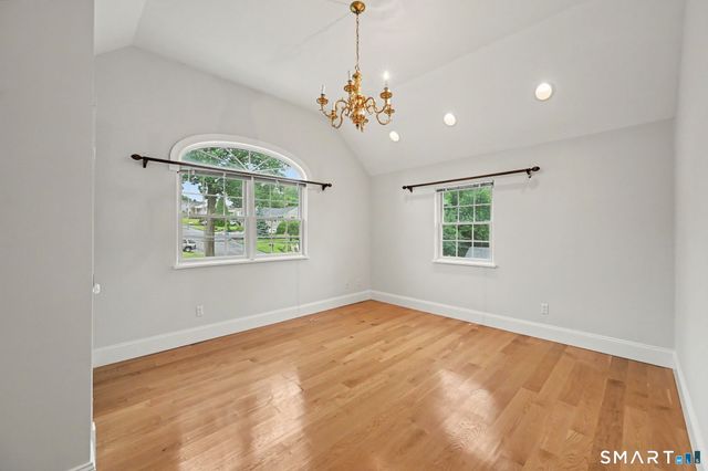 52 Francis Lane, Greenwich, CT 06831