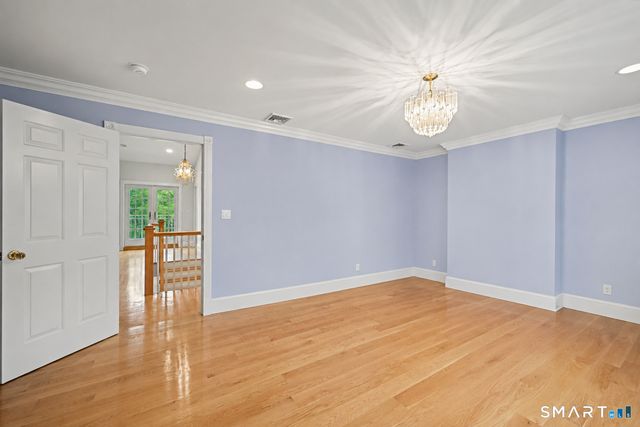 52 Francis Lane, Greenwich, CT 06831